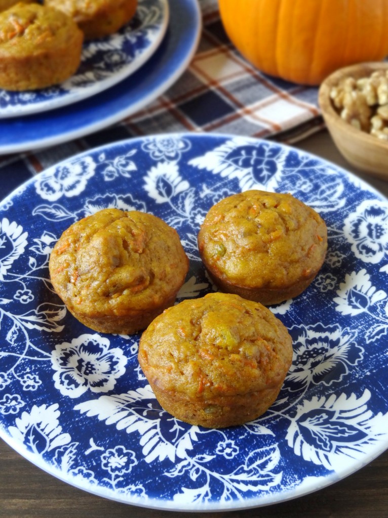 pumpkin carrot cake muffins