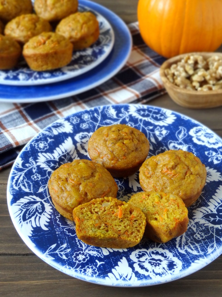 pumpkin carrot cake muffins