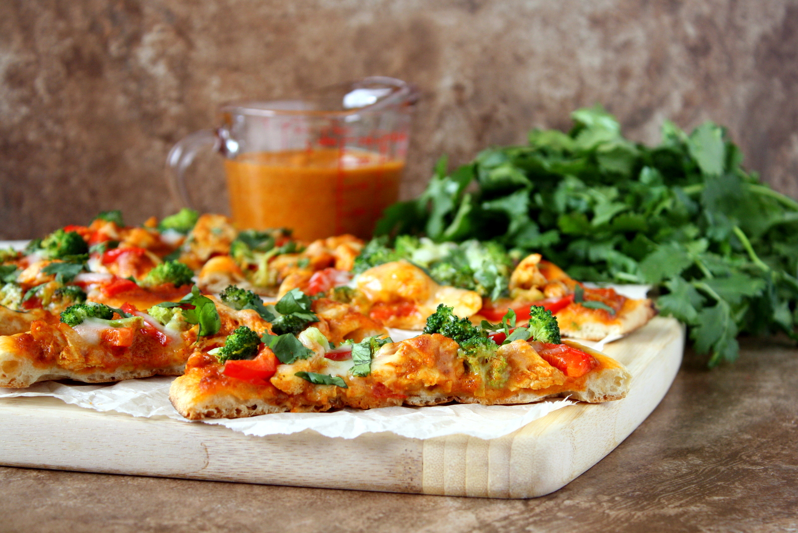 butter chicken naan pizza