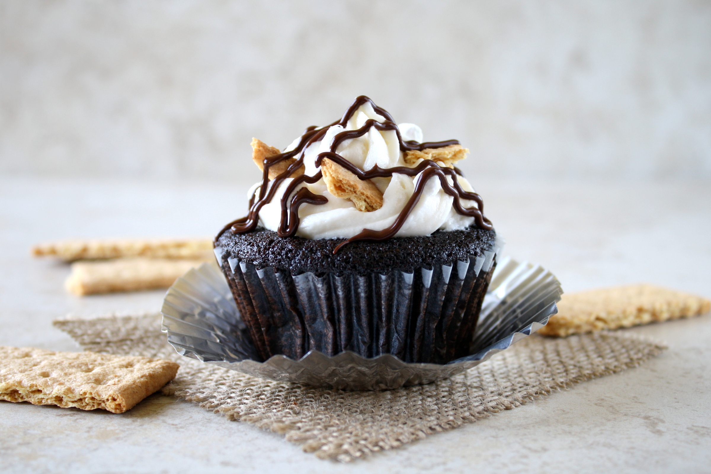 s'mores cupcakes