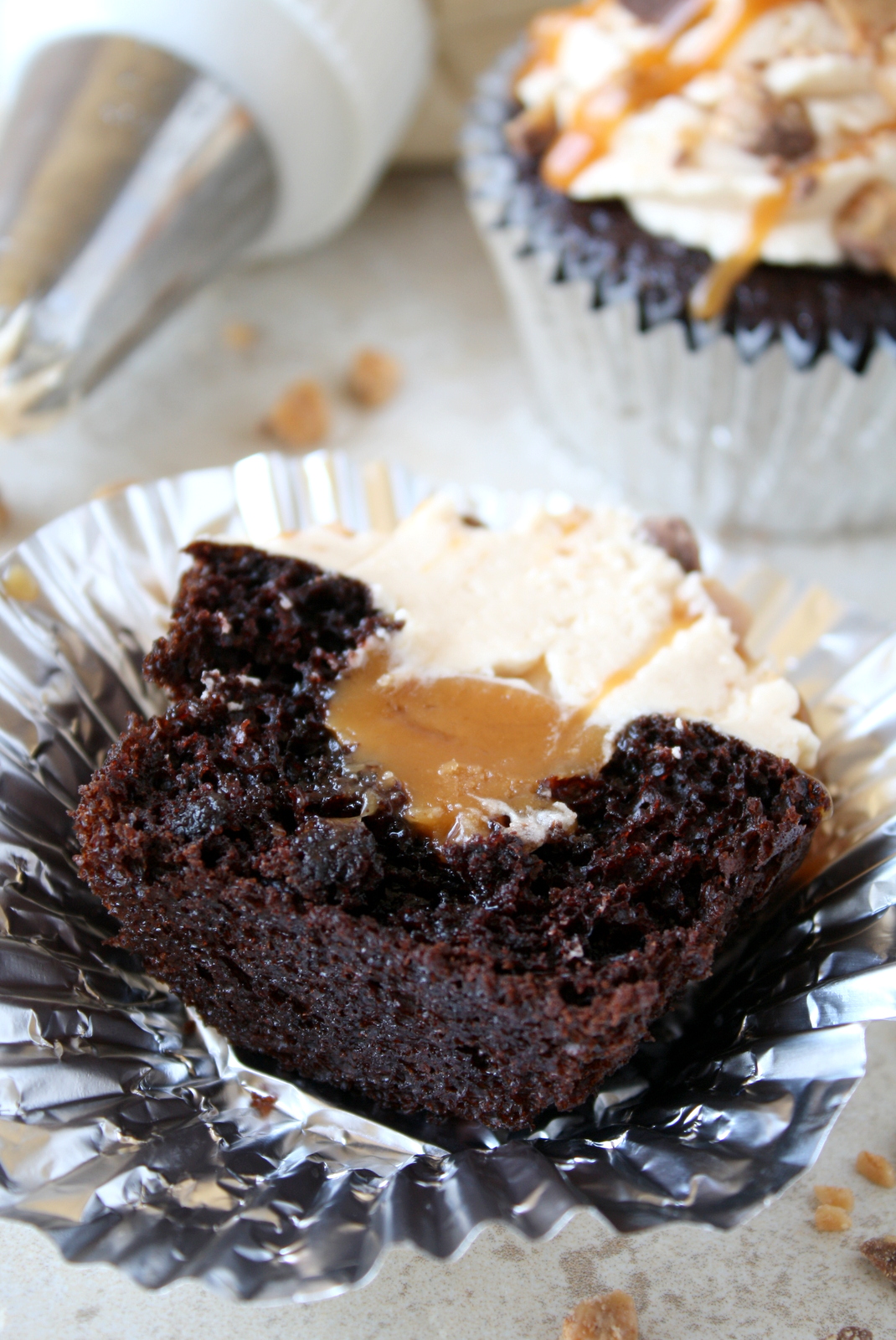 coffee toffee caramel cupcakes (aka Bonnaroo Buzz cupcakes)