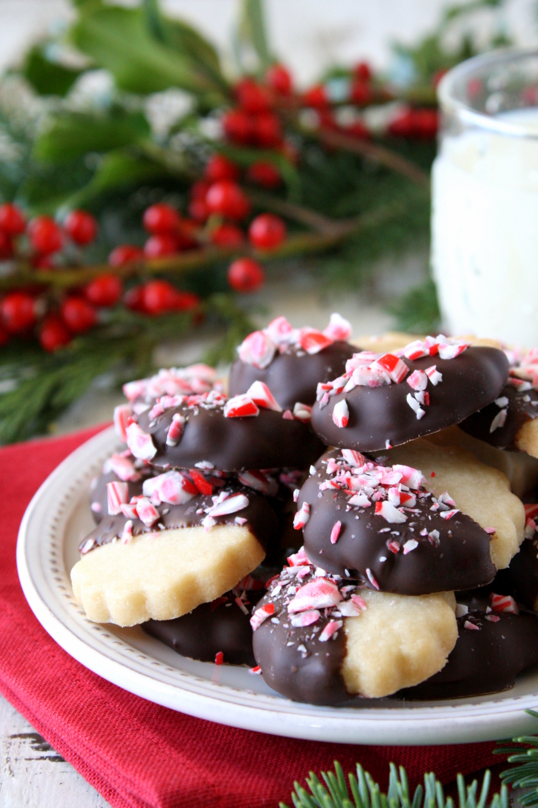 Peppermint Shortbread Cookies